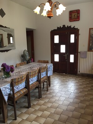 Dining - French Holiday House Brittany France Good Location sleeps 6 Large Garde (Calanhel)