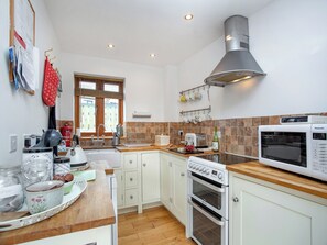Dishwasher, high chair, cookware/dishes/utensils - 2 bedroom accommodation in Cubert, near Newquay (Cubert, near Newquay)