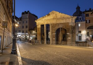 Exterior - NEMAN Maison Experience I Pantheon (Rome)