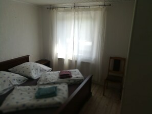 Comfort-talo, 3 makuuhuonetta, terassi | 3 makuuhuonetta, ilmainen Wi-Fi, vuodevaatteet
