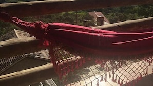 Chalet, 1 Double Bed (Master) | Minibar, blackout drapes, bed sheets - Alquimia chalés (Lima Duarte)