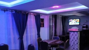 Breakfast, lunch and dinner served - Kentania Hotel (Nakuru)