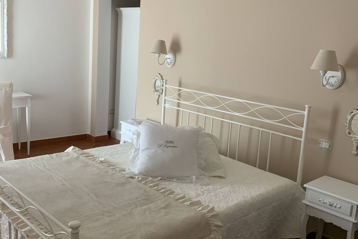 Habitación de lujo, hidromasaje (Vaniglia) | 1 habitación y ropa de cama de alta calidad