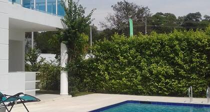 Casa moderna en Girardot