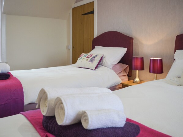 2 bedrooms, free WiFi, bed sheets