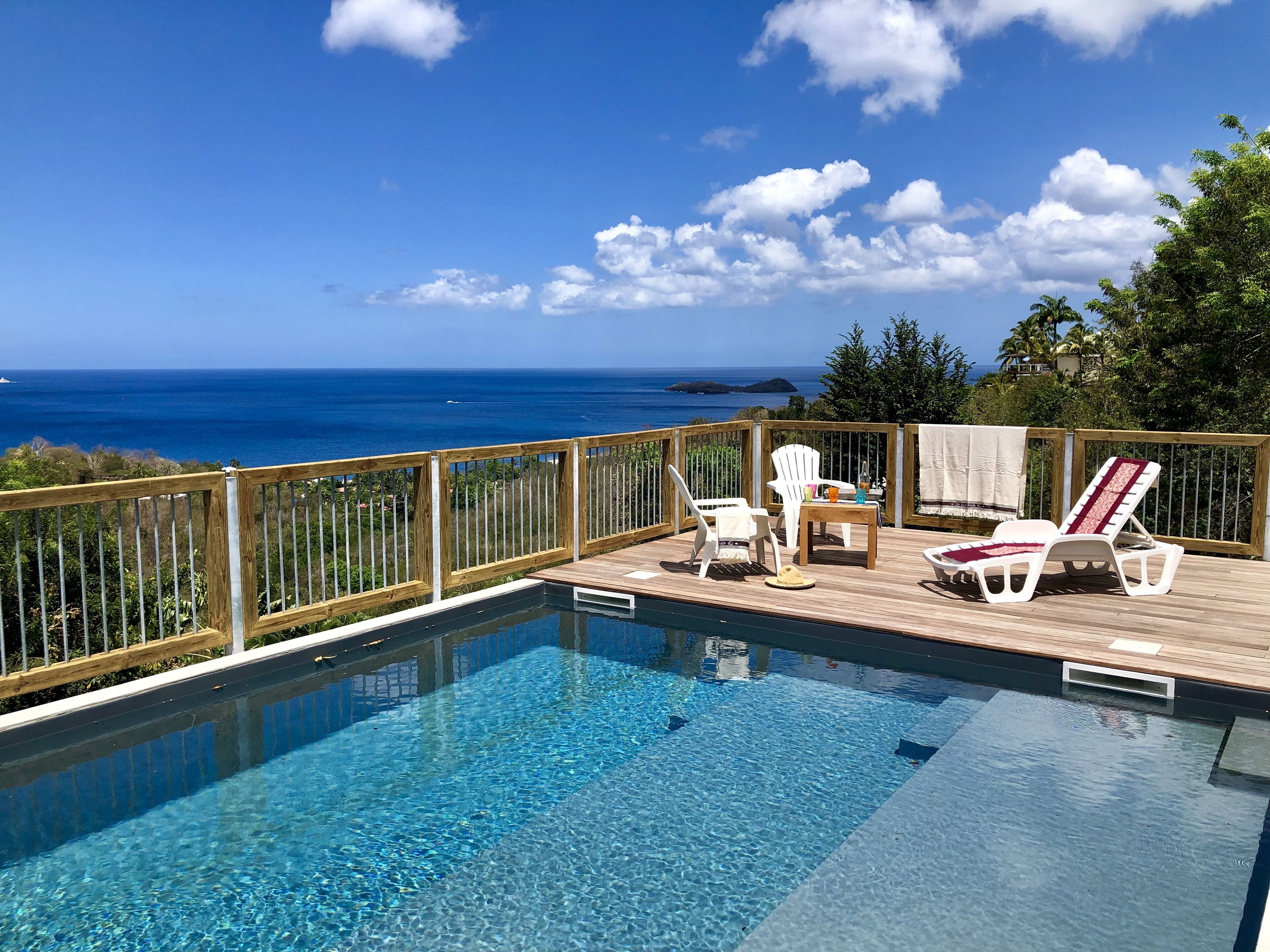 Alberca al aire libre 