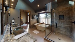 Hair dryer, towels - Spacious Sunriver Retreat with Access to The Cove (Sunriver)