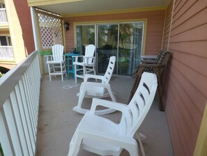 Property grounds - Pickled Pelican, Victorian Resort- Beach views (Galveston)