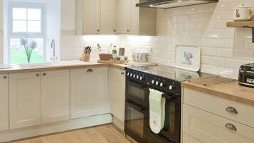 Geschirrspüler, Hochstuhl