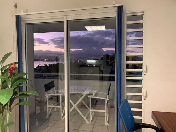 Exterior - Bleu Horizon Résidence by weekome (Les Abymes)