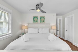 2 bedrooms, iron/ironing board, WiFi, bed sheets