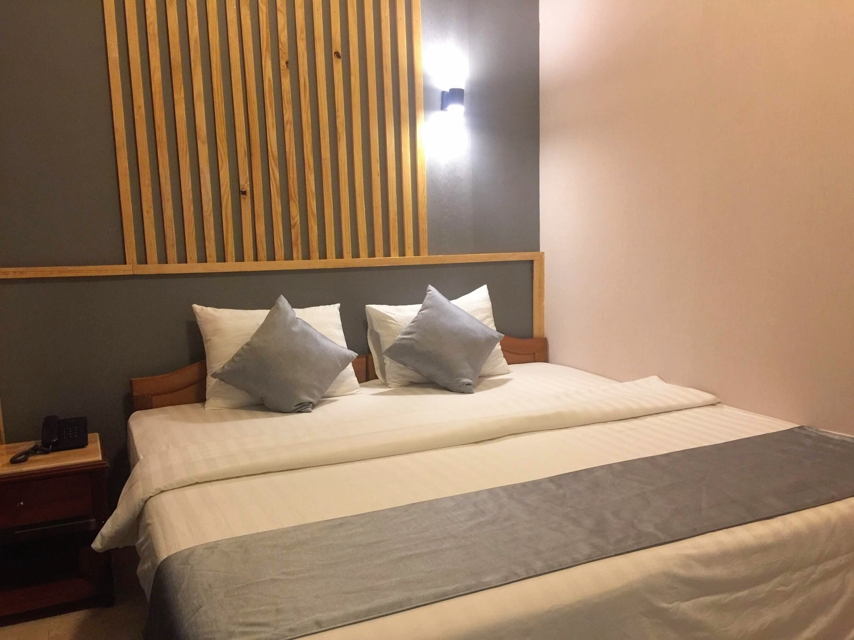 superior double room | hypo-allergenic bedding, down duvets, minibar, individually decorated