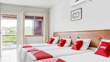 Minibar, strygejern/strygebræt, gratis Wi-Fi, sengetøj