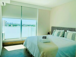 Appartement (Plus) | Hypoallergeen beddengoed, donsdekens, een kluis op de kamer