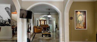 Cesar's House Guayaquil Home Rental