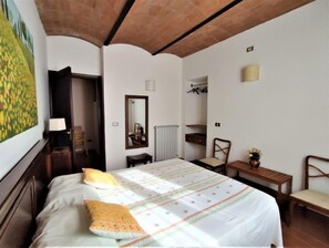 6 chambres, accès à Internet