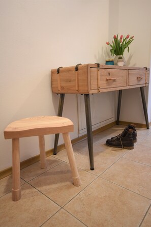 2 bedrooms, in-room safe, iron/ironing board, WiFi