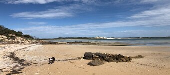 Island View 1 - Sunsets - Quality - Sandy Beaches Across the Road