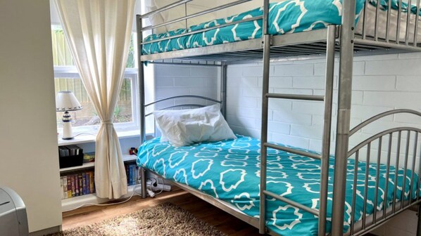 4 chambres, draps fournis