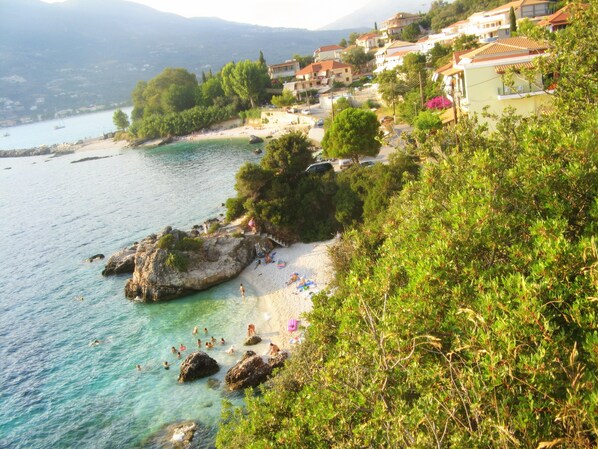 Beach nearby - Ilios Siris Studios (Lefkada)