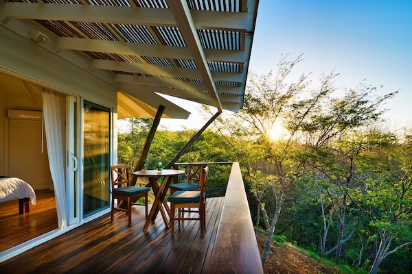 Deluxe Bungalow, 1 King Bed, Terrace, Ocean View | Terrace/patio