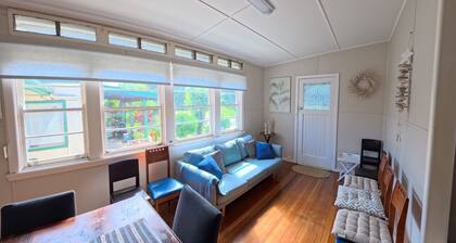 Marlene Court - Air con, boat parking