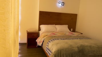 Einzelzimmer | Verdunkelungsvorhänge, Bügeleisen/Bügelbrett, kostenloses WLAN