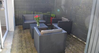 Agréable appartement avec terrasse plein centre