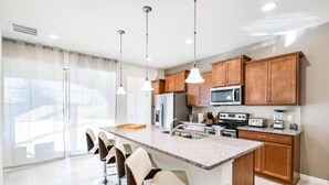 Unclassified image, 4 of 37, button - Windsor at Westside 1776 (Kissimmee)