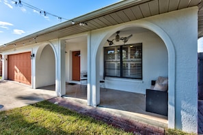 ด้านหน้าที่พัก