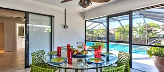 Milano Vacation Rental: Newly Renovated 3-BR Home with Private Pool, Hot Tub, and Pet-Friendly Front Yard. Minutes from Vanderbilt Beach