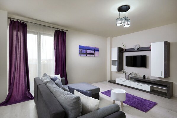 City Penthouse | Living area | Smart TV - Visaj Residence (Timisoara)
