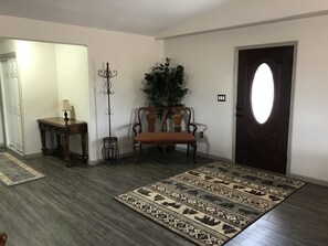 Interior - My Kaibab Retreat - Spacious and Easy Access (Fredonia)