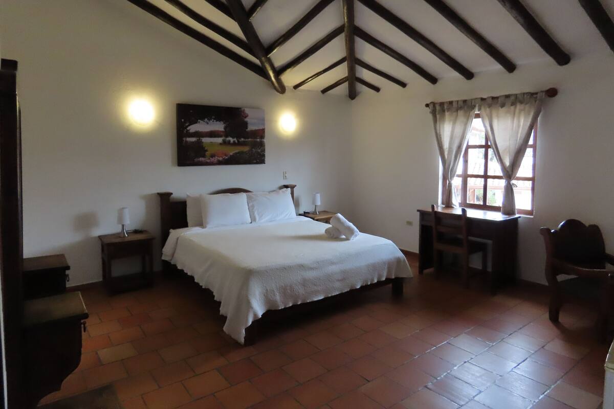 1 bedroom, premium bedding, individually furnished, desk