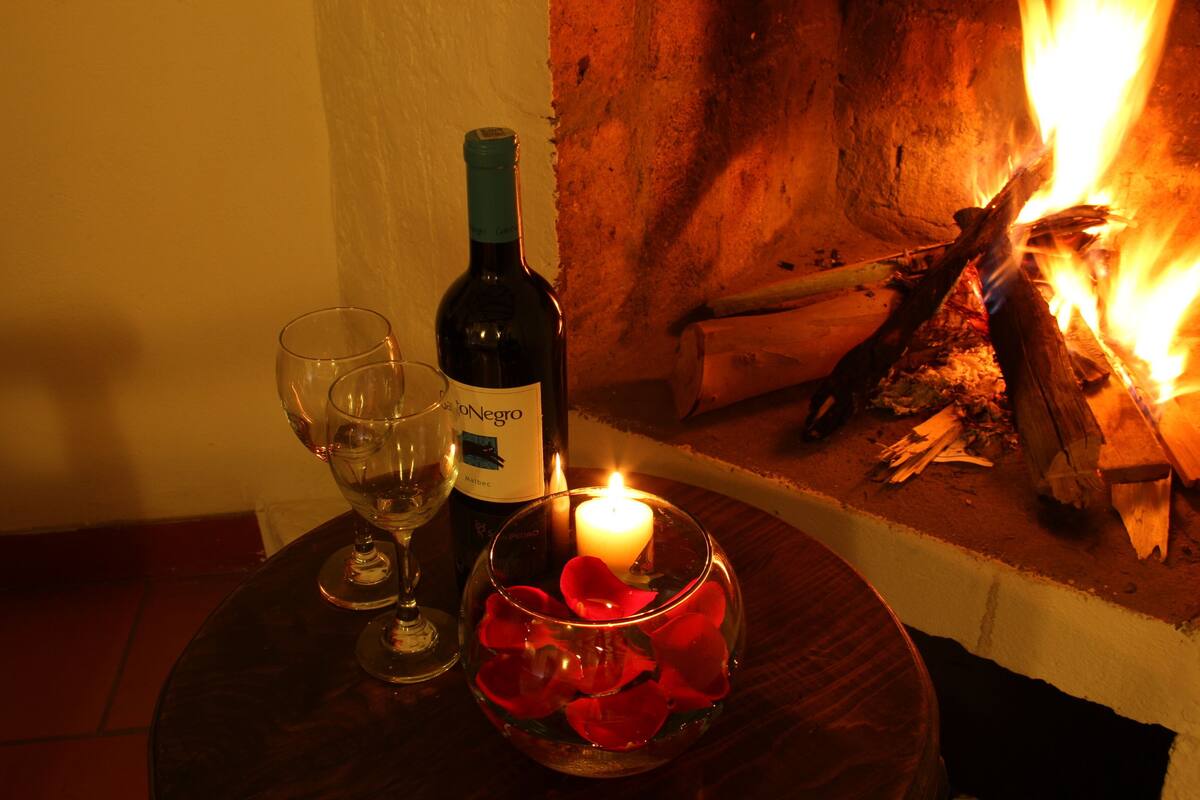 1 bedroom, premium bedding, individually furnished, desk