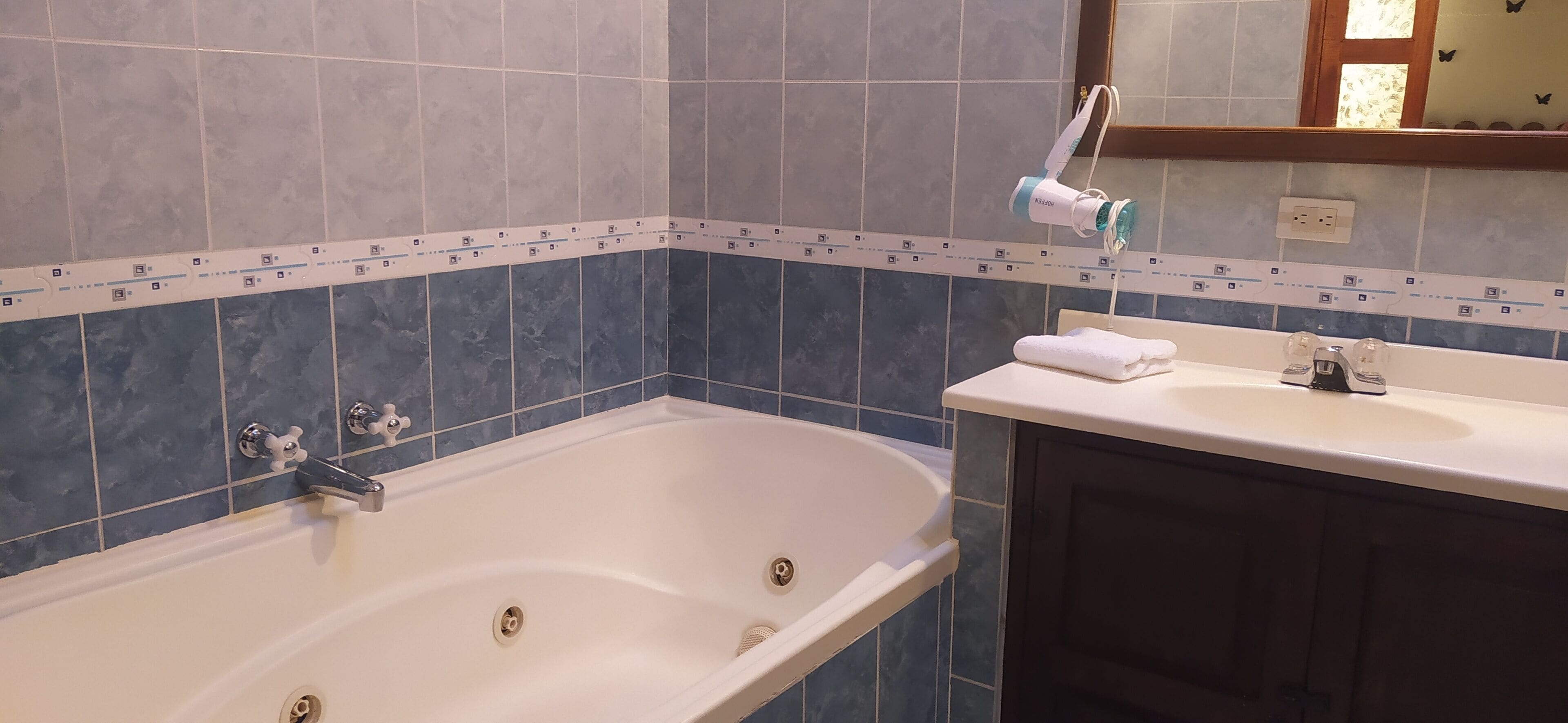 luxury room | bathroom | designer toiletries, towels, soap, shampoo