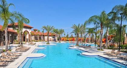 5Star Resort/Contactless Checkin/Mins to Parks/WaterPark/Arcade/Bar/Gym/AC/WiFi