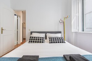 3 bedrooms, iron/ironing board, free WiFi, bed sheets - The Castle Life (Lisboa ciudad)