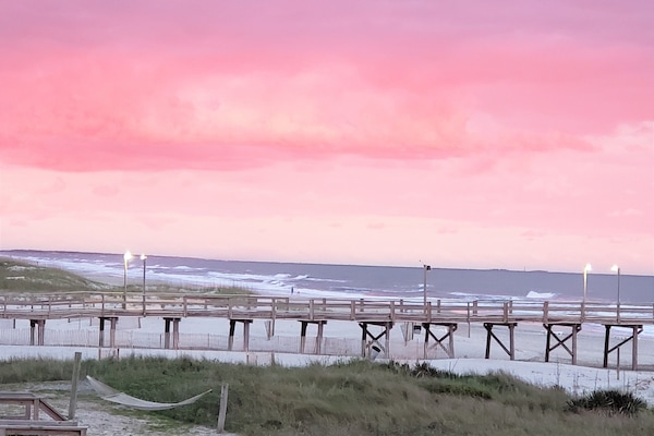 Aan het strand, ligstoelen aan het strand