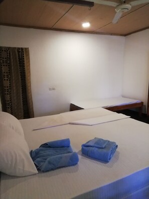 Standard Triple Room, Garden View