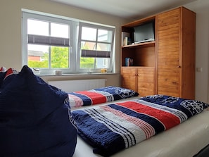 1 Schlafzimmer, Reisekinderbett, WLAN, Bettwäsche