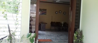 Islamabad Backpackers Hostel