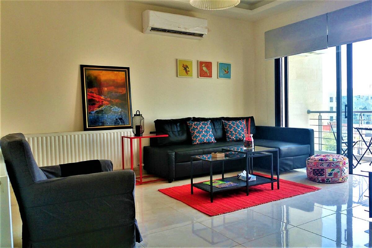 Apartment, 3 Bedrooms (Double Key by HR 1) | Living area