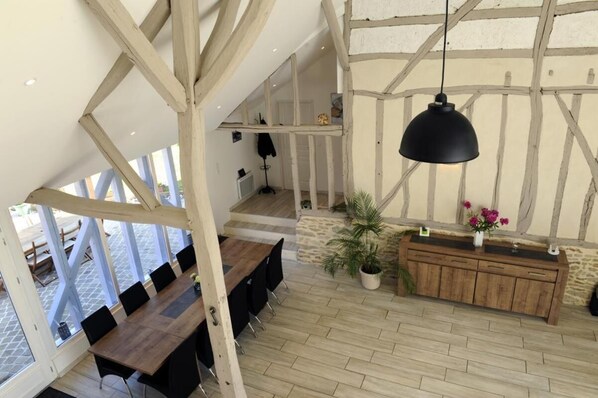 저녁 식사 제공