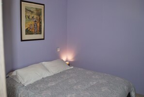 3 Schlafzimmer, Bügeleisen/Bügelbrett, Reisekinderbett