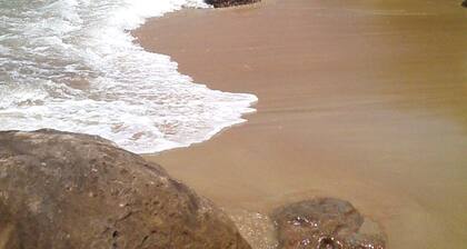 CABANA DONA SUNFLOWER - paikka, jossa elämä vie sinut rauhallisesti.