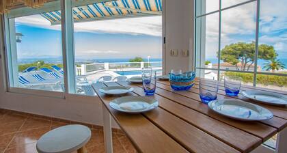 The Deck - Luxury Peniscola holiday villa, private pool, wifi,air conditioning