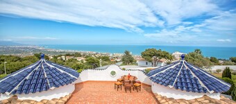 The Deck - Luxury Peniscola holiday villa, private pool, wifi,air conditioning