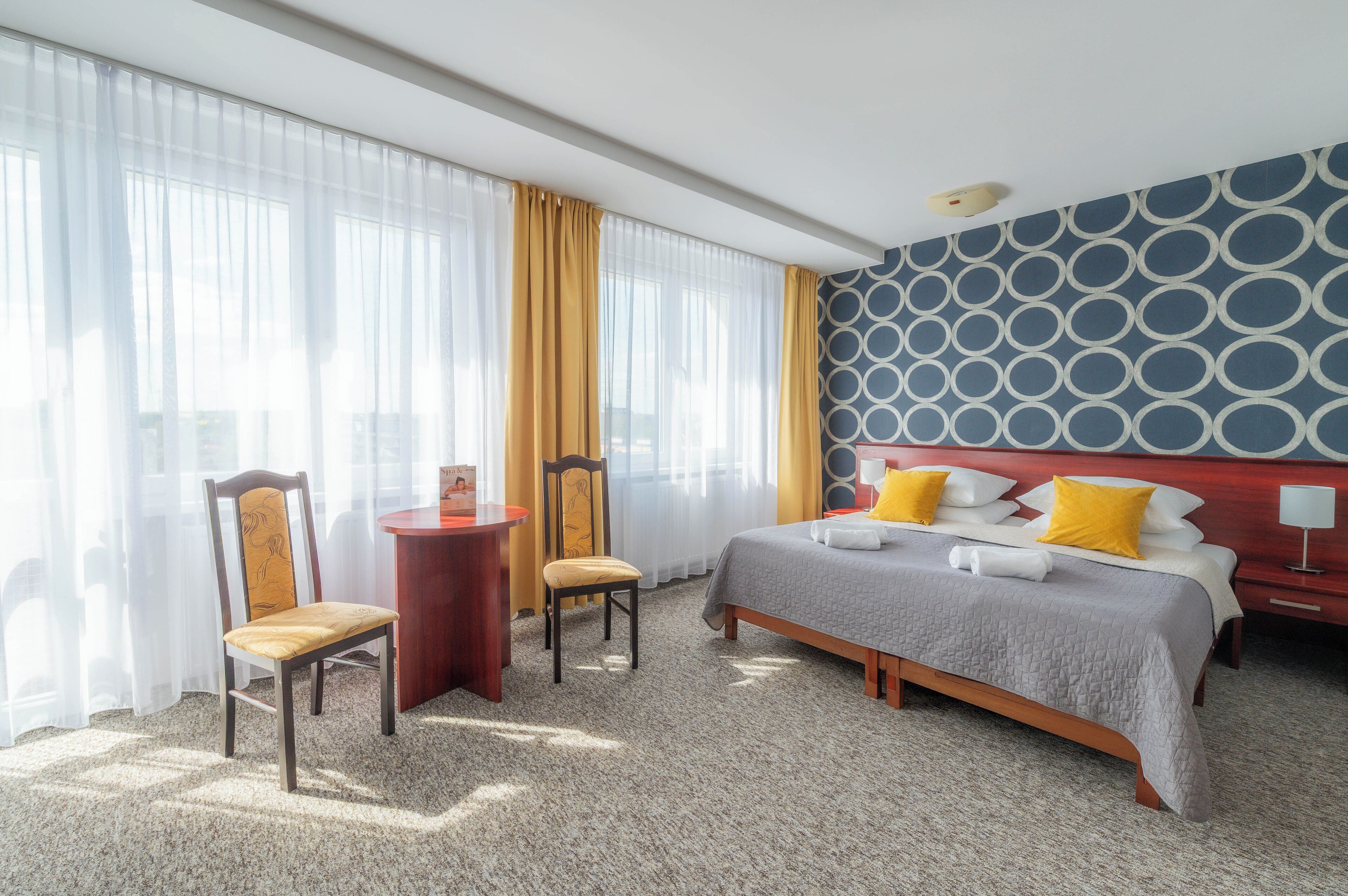 comfort triple room | free wifi, bed sheets