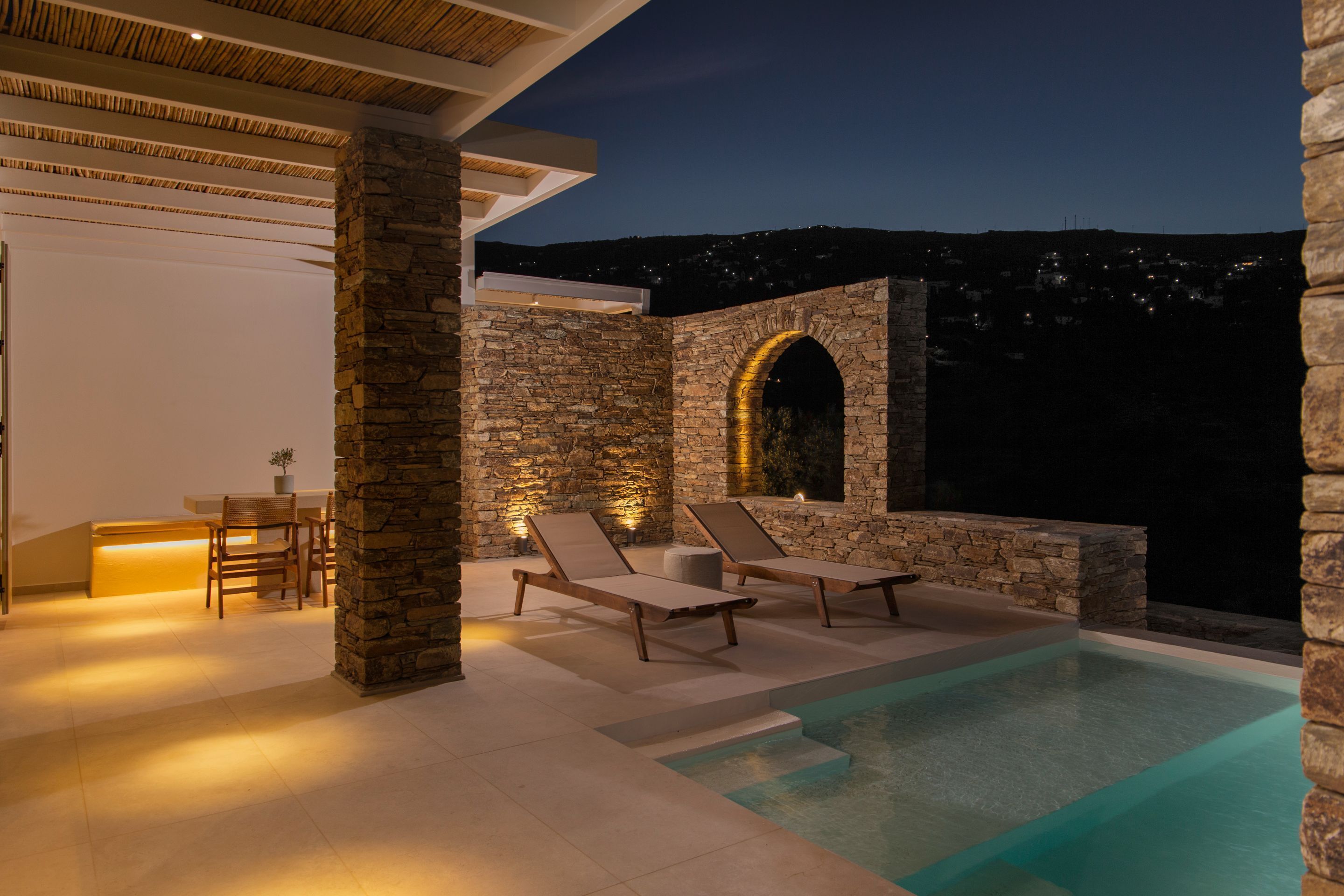 Romantisches Bungalow | Eigener Pool